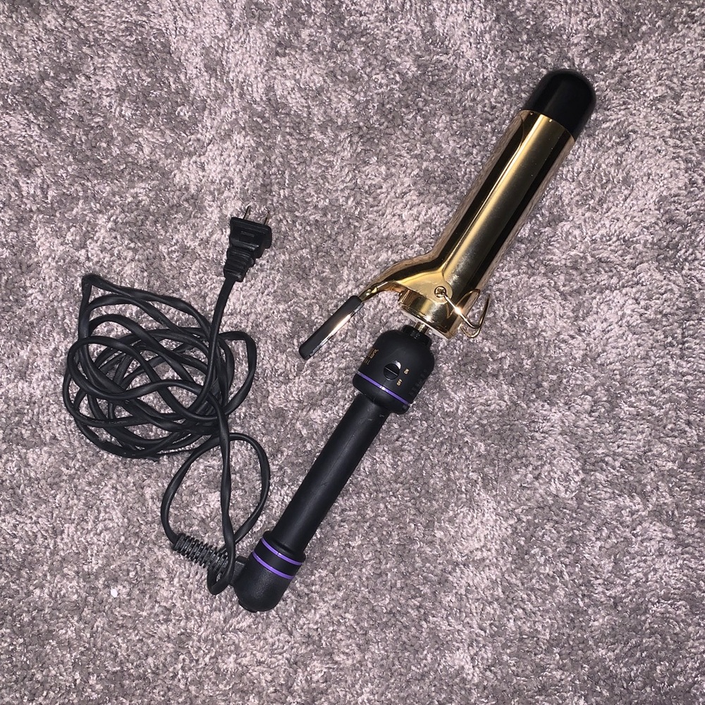 Hot tools gold barrel curling iron